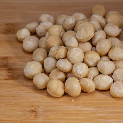 Organic Macadamia Nuts (24 oz.)